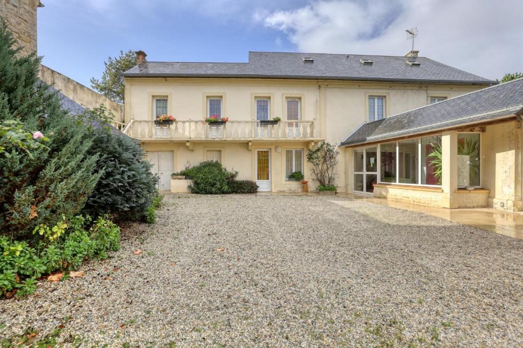 Maison de 5 chambres avec jardin clos et wifi a Commes a 6 km de la plage photo 4
