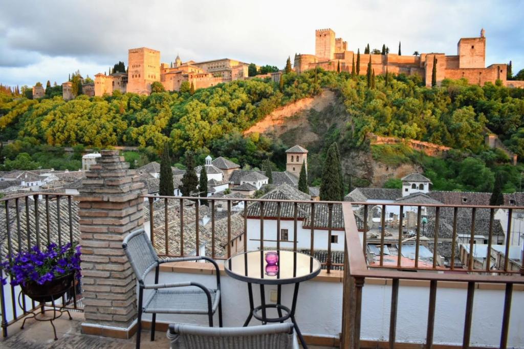 Apartamentos Alhambra photo 2