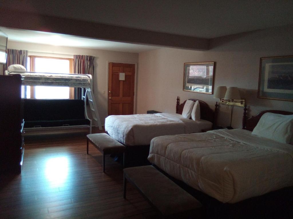 Stay Saratoga photo 2