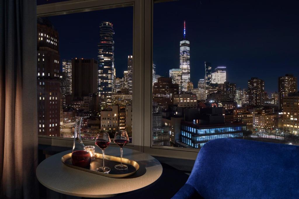 Студио (Угловой номер-студио «Горизонт» с кроватью размера «king-size»), ModernHaus SoHo