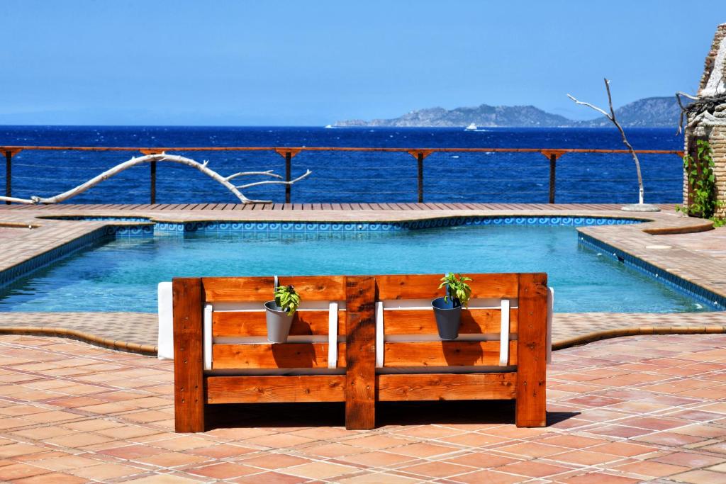 Luxurious Villa by the sea photo 2
