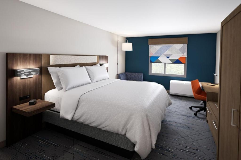 Holiday Inn Express & Suites - Harrisonburg University Area , an IHG Hotel photo 2