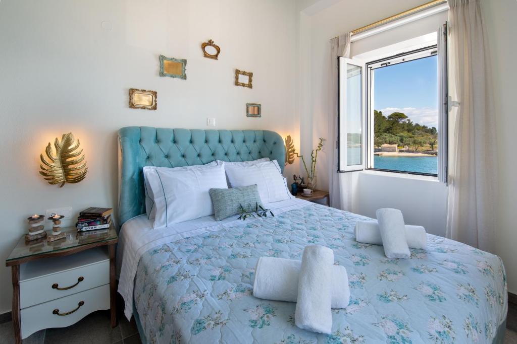 Sea Front Suite "SEA TALES" photo 2