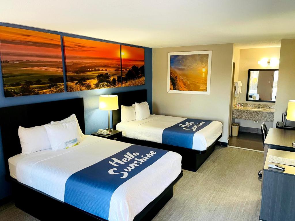 Days Inn by Wyndham Hernando image