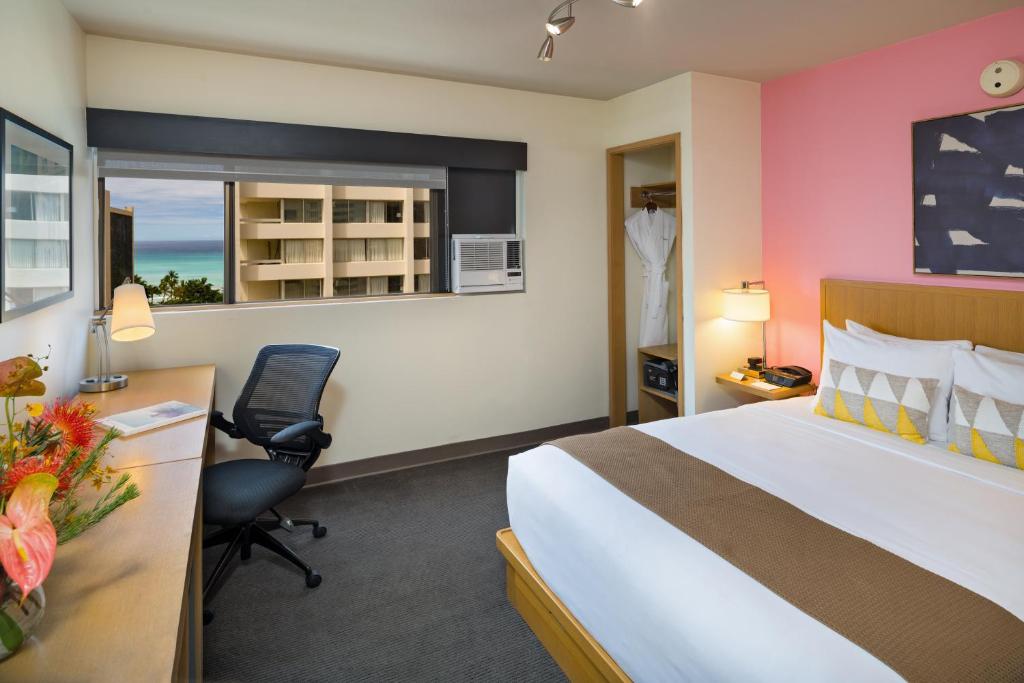 Двухместный (Номер с кроватью размера «queen-size», вид на море), VIVE Hotel Waikiki