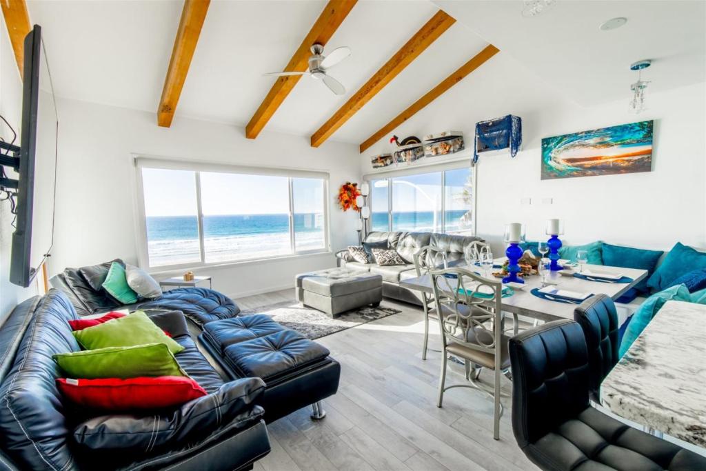 120-Oceanfront Penthouse 5 image