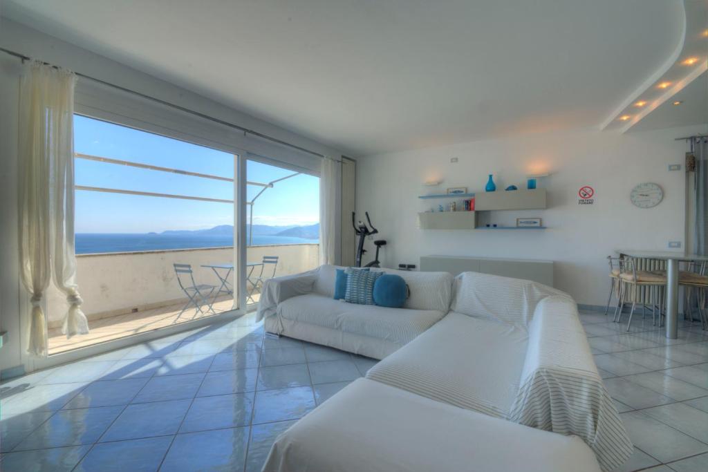 Villa Ischia Attico sul mare a Verezzi photo 4