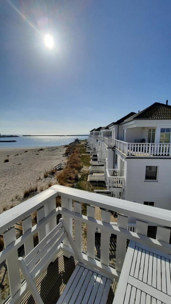 Strandhaus Libelle - direkt am Strand der Ostsee photo 1