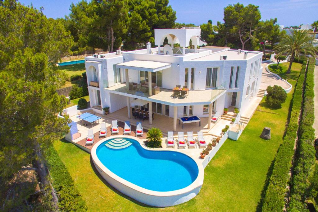 Villa Ses Arcades by Villa Plus photo 3