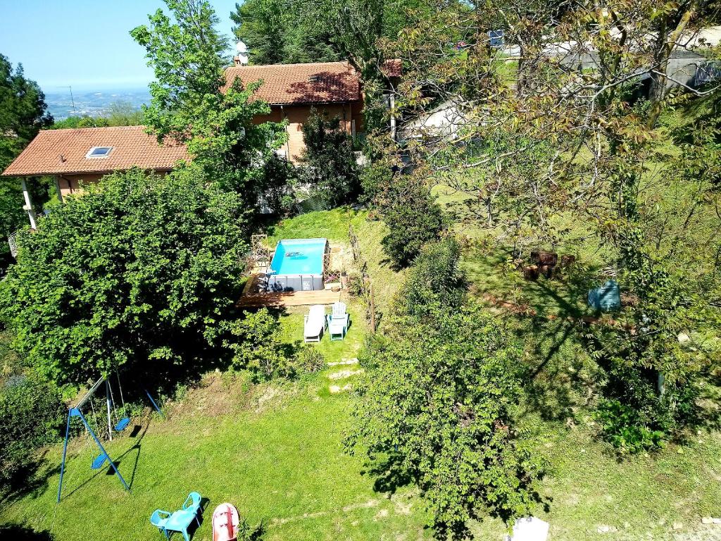 3 bedrooms house with private pool furnished terrace and wifi at Monteciccardo photo 3