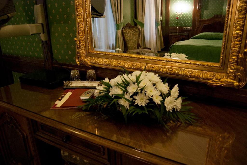 Двухместный (Номер с видом на город), Hotel Casa Capsa