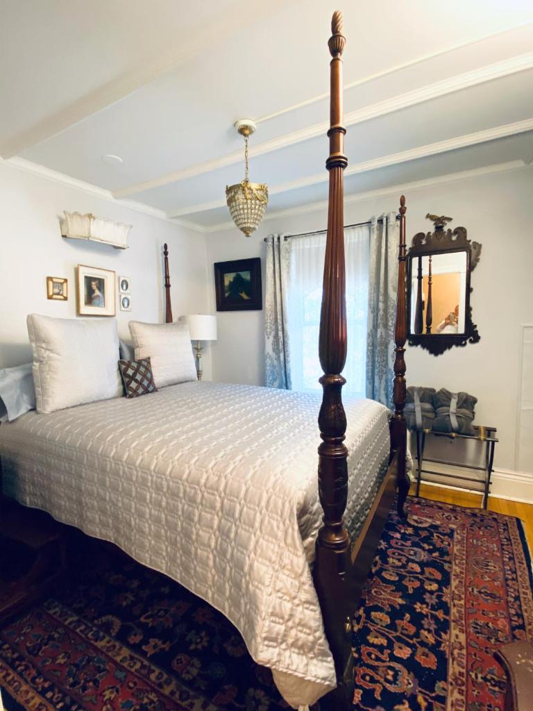1000 Islands Bed and Breakfast-The Bulloch House photo 1