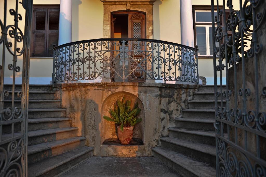 Doma Hotel photo 1