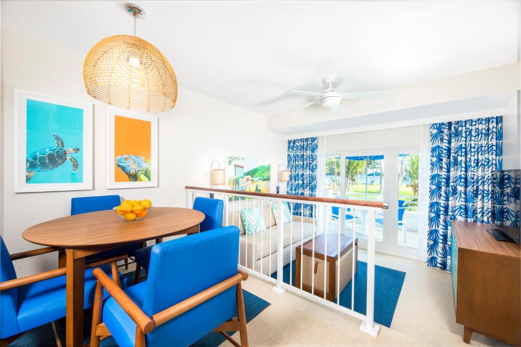 Limetree Beach Resort by Club Wyndham photo 2