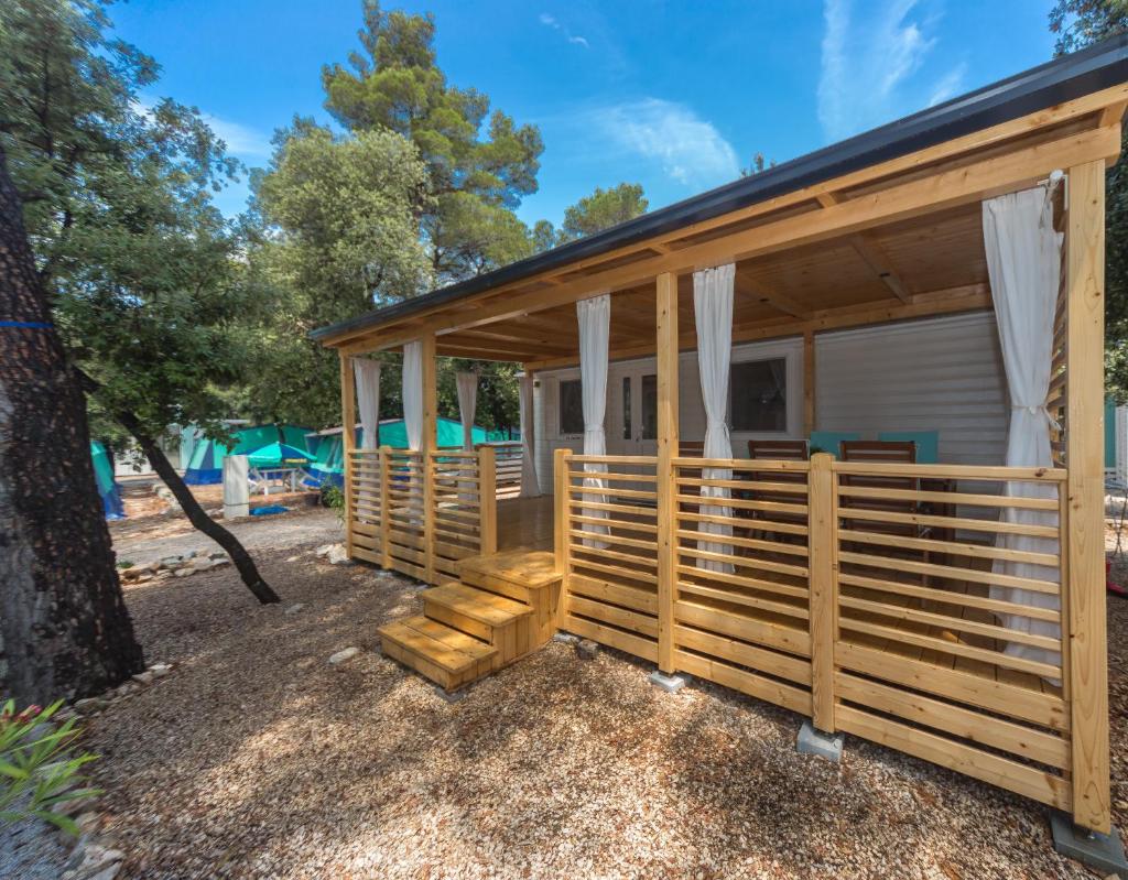 Mobile Homes Crystal Camp Soline photo 3