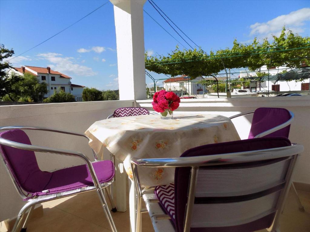 Apartment Lopar 4 photo 1