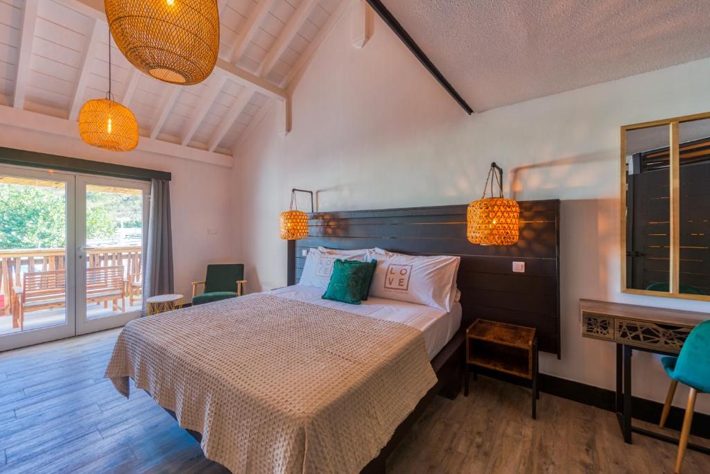 Love Boutique Hotel photo 4