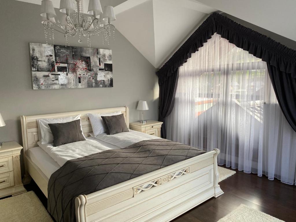 Hostynnyy Dvir Apartament Hotel & SPA photo 2