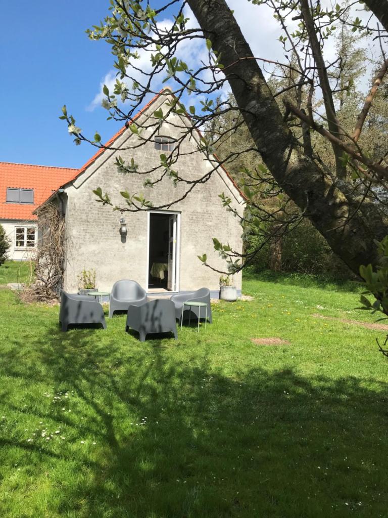 Landlig idyl - direkte til golfbane photo 2