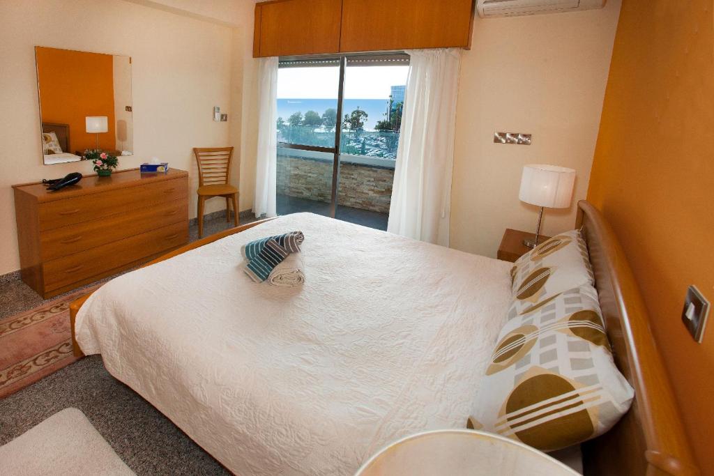 Limassol Hestia Boutique Apartment photo 3