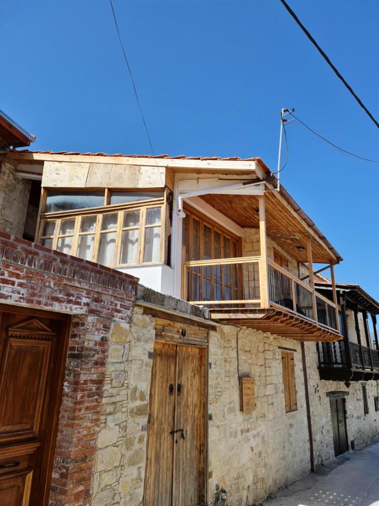 Kassandras place in Omodos village photo 3