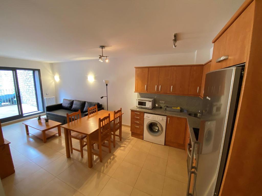 {
  "en-gb": "Residencial Sol i Ski 23 4p Ransol El Tarter Zona Grandvalira"
} photo 2