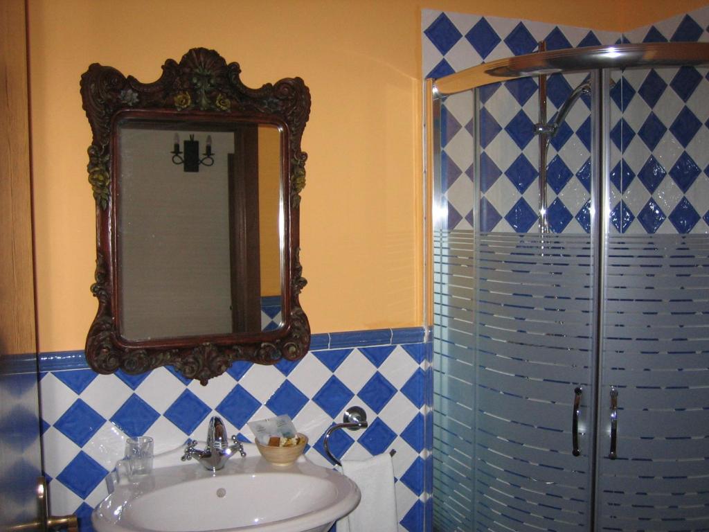 Hotel Palacio Oxangoiti photo 4