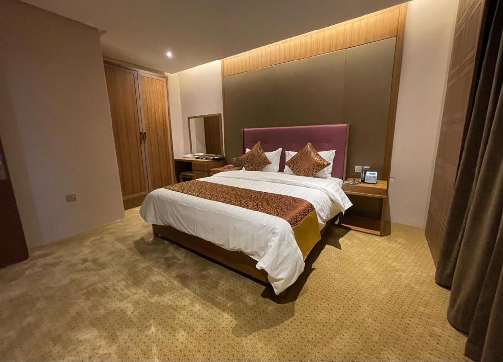 Hosta Hotel Suites photo 1
