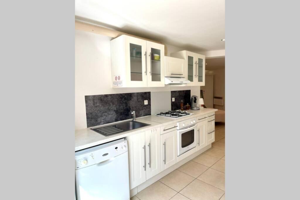 Appartement avec jardin -alentours Ajaccio centre photo 3