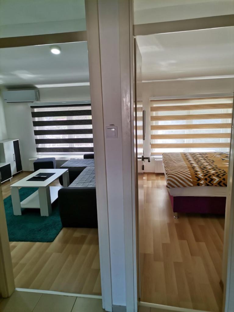 Centar Apartman ENMI 111 photo 3
