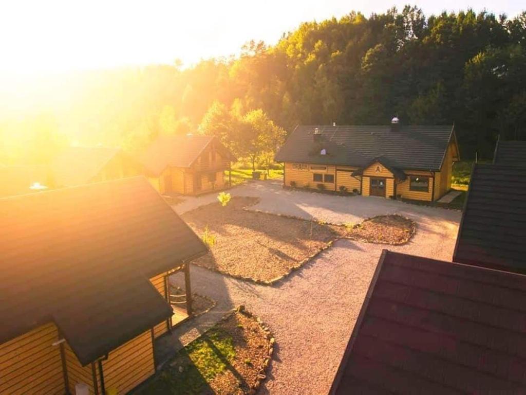 OSADA PODRÓŻNIKA - Całoroczne Domki w Bieszczadach photo 1