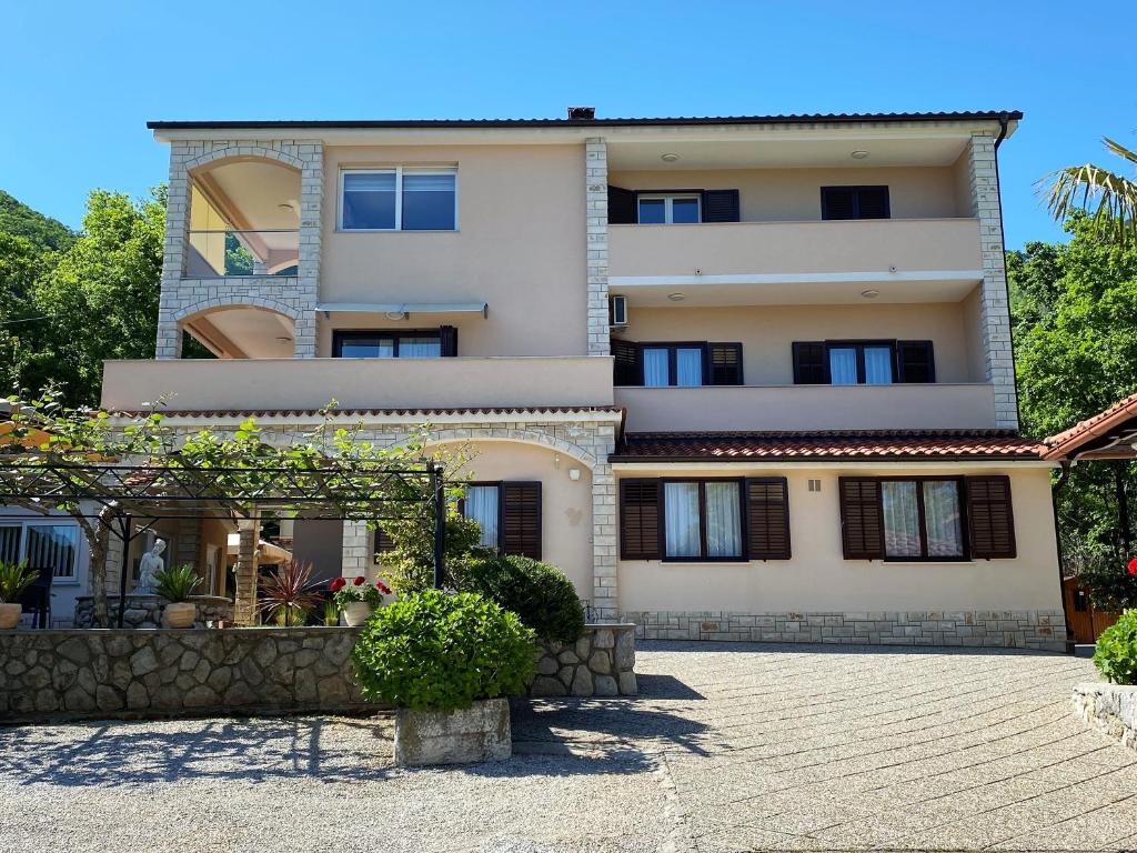 Guest House Dešković photo 2