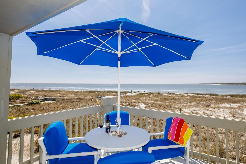 1314 Pelican Watch - Seabrook Island - Beachfront 5 Star Condo - Fido Friendly image