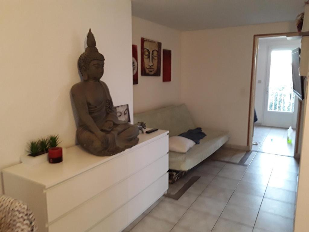 Appartement T2 photo 3