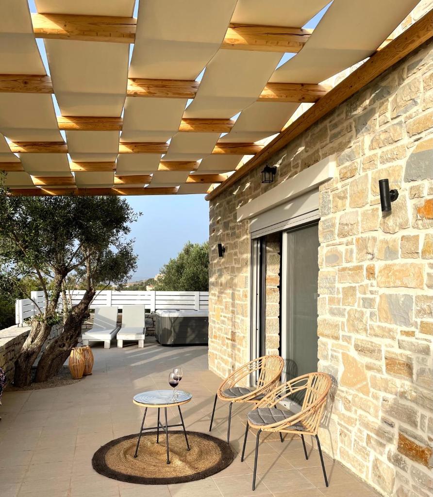 Irene Komos Independent House photo 3