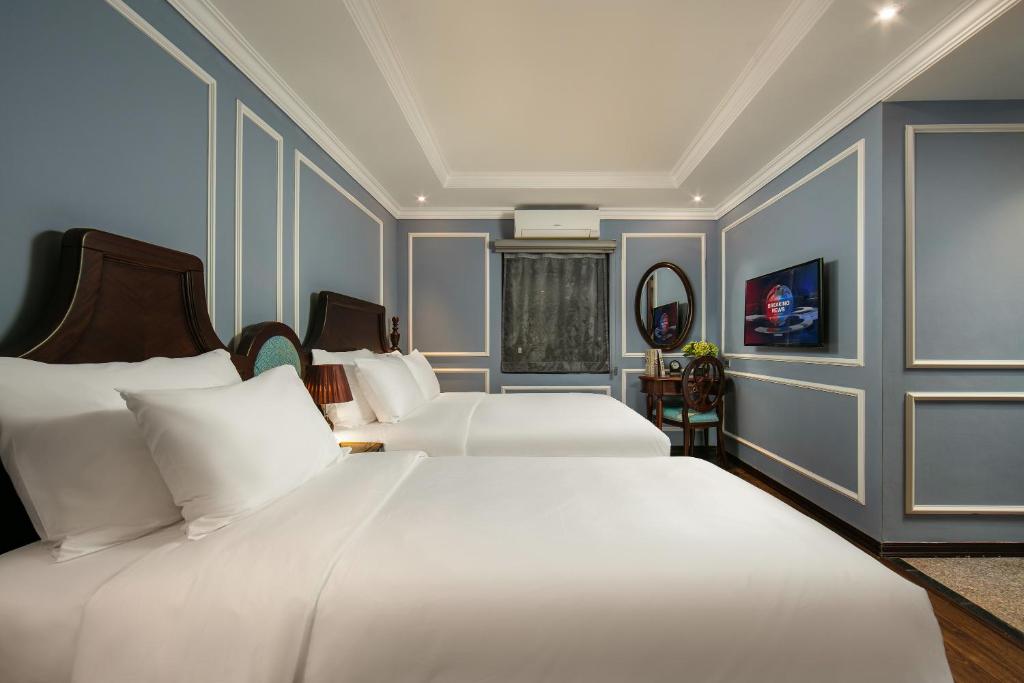 Семейный (Семейный номер), Romantique Hotel De Hanoi