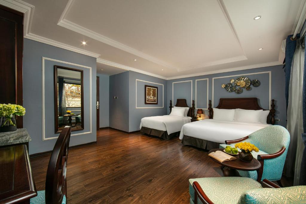 Семейный (Семейный люкс), Romantique Hotel De Hanoi