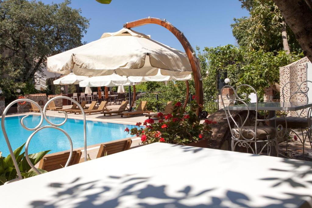 Green Peace Hotel photo 3