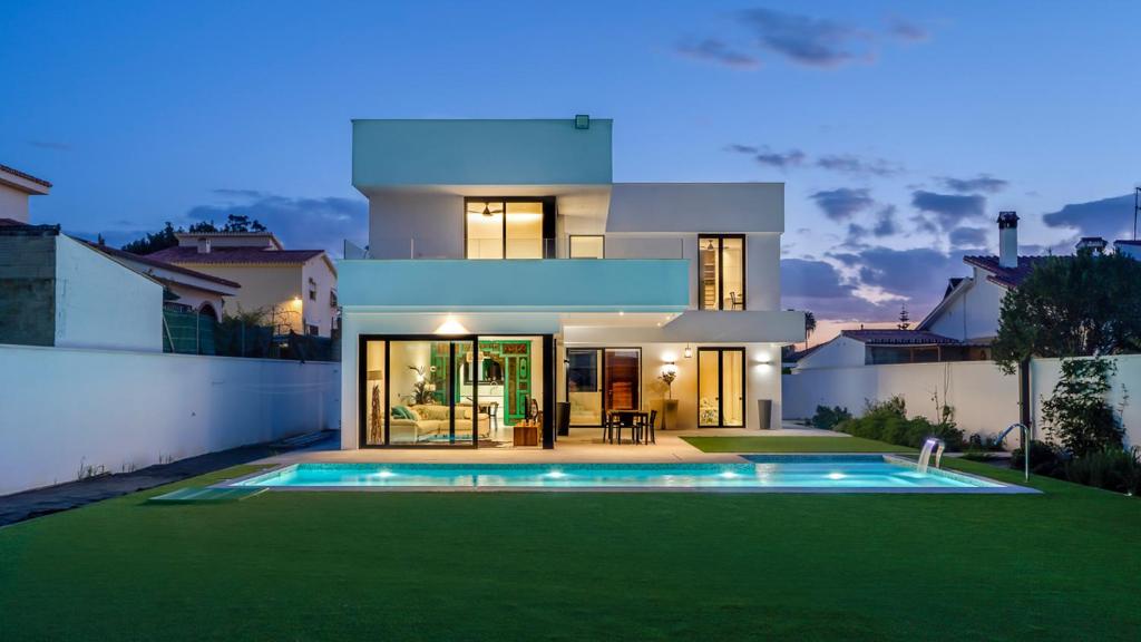 Villa swimming pool Malaga photo 2