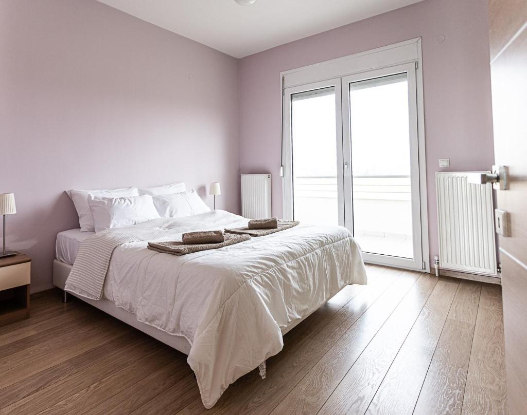 Modern apartment with wonderful view photo 1