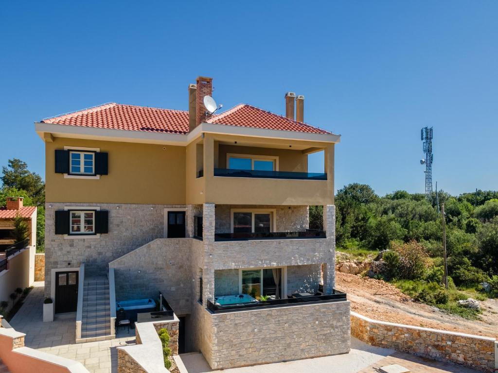 TEONA Luxury Apartment with jacuzzi and terrace sea view photo 1