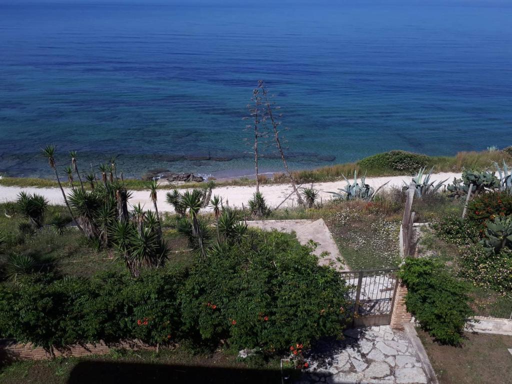 Swash & Ripple Studio by the sea photo 2
