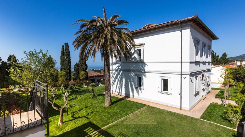 Villa Sole Al Molino A Vento 8, Emma Villas photo 4