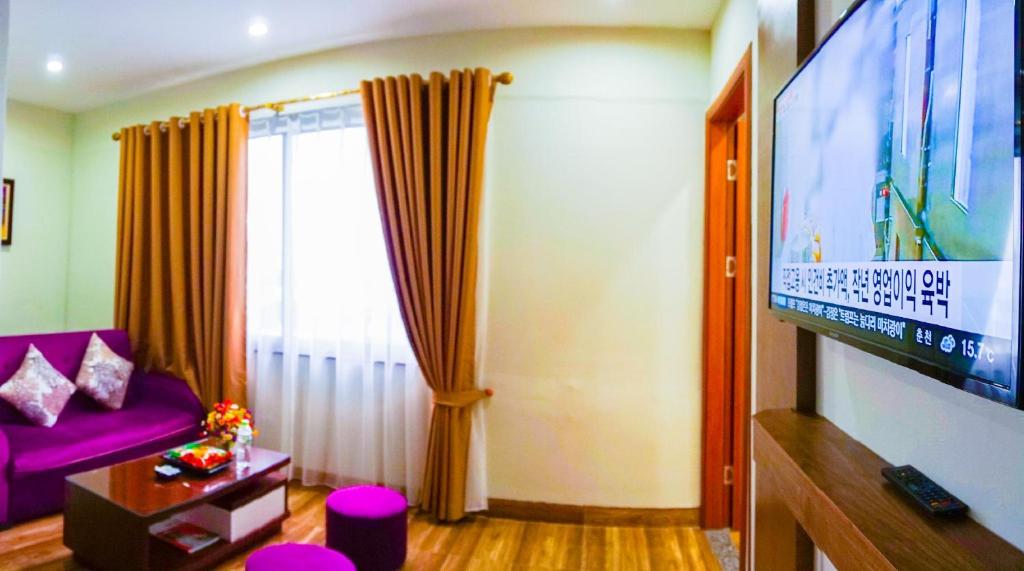 Сьюит (Суперлюкс с кроватью размера «queen-size»), Hotel Mai