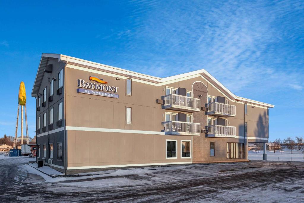 Baymont by Wyndham Rochester Mayo Clinic Area image
