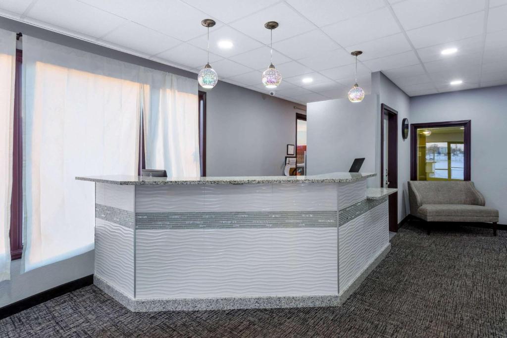 Baymont by Wyndham Rochester Mayo Clinic Area photo 4