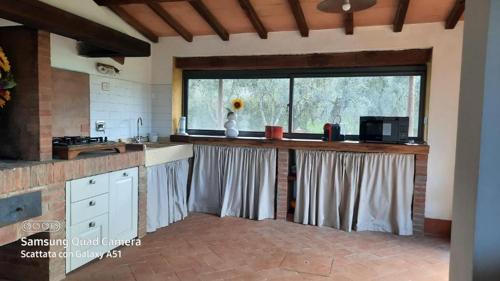 Villa Lorenzo con wi-fi, aria condizionata, posto auto photo 1