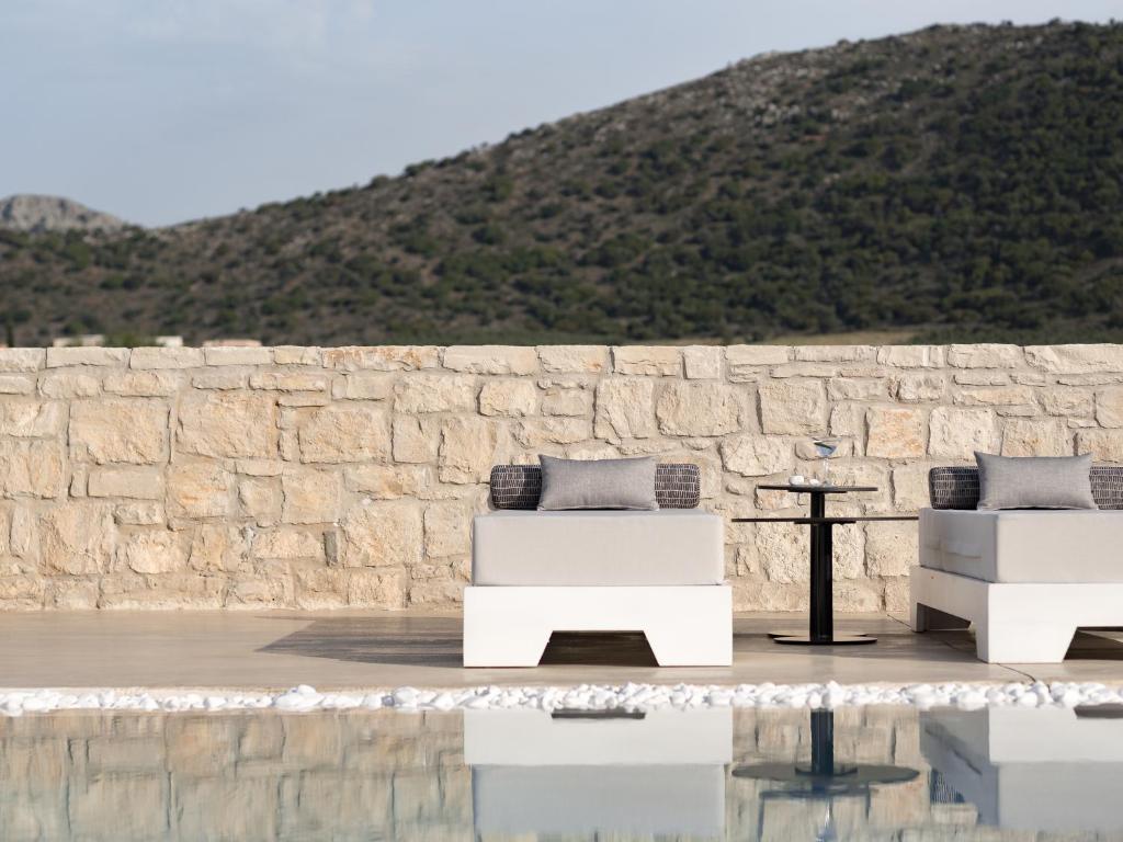 Ayali Villa I, a divine luxury homestay, By ThinkVilla photo 3