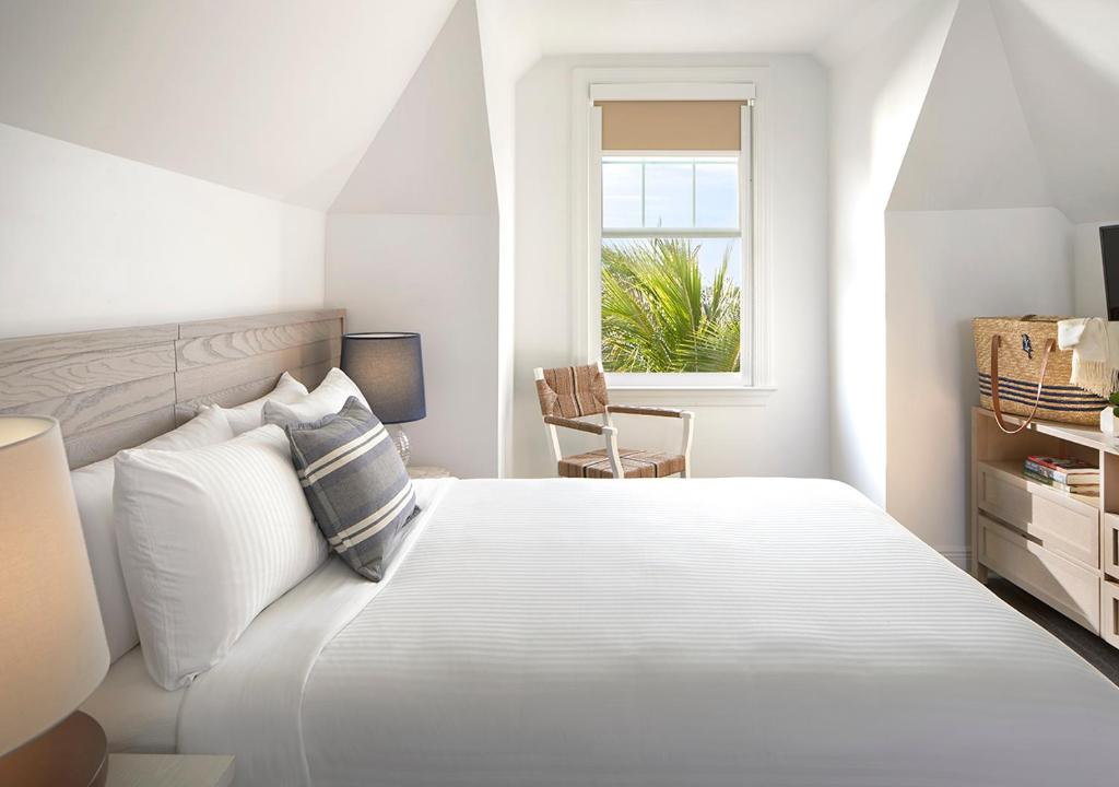 Parrot Key Hotel & Villas photo 4