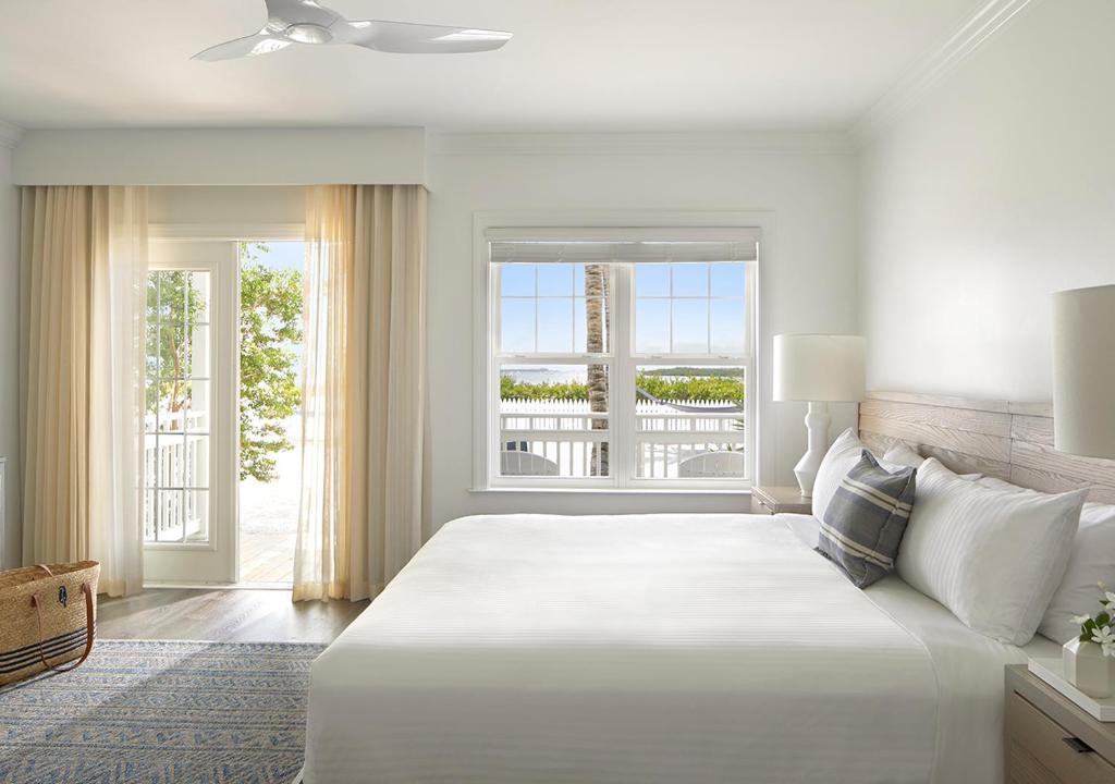 Parrot Key Hotel & Villas photo 2